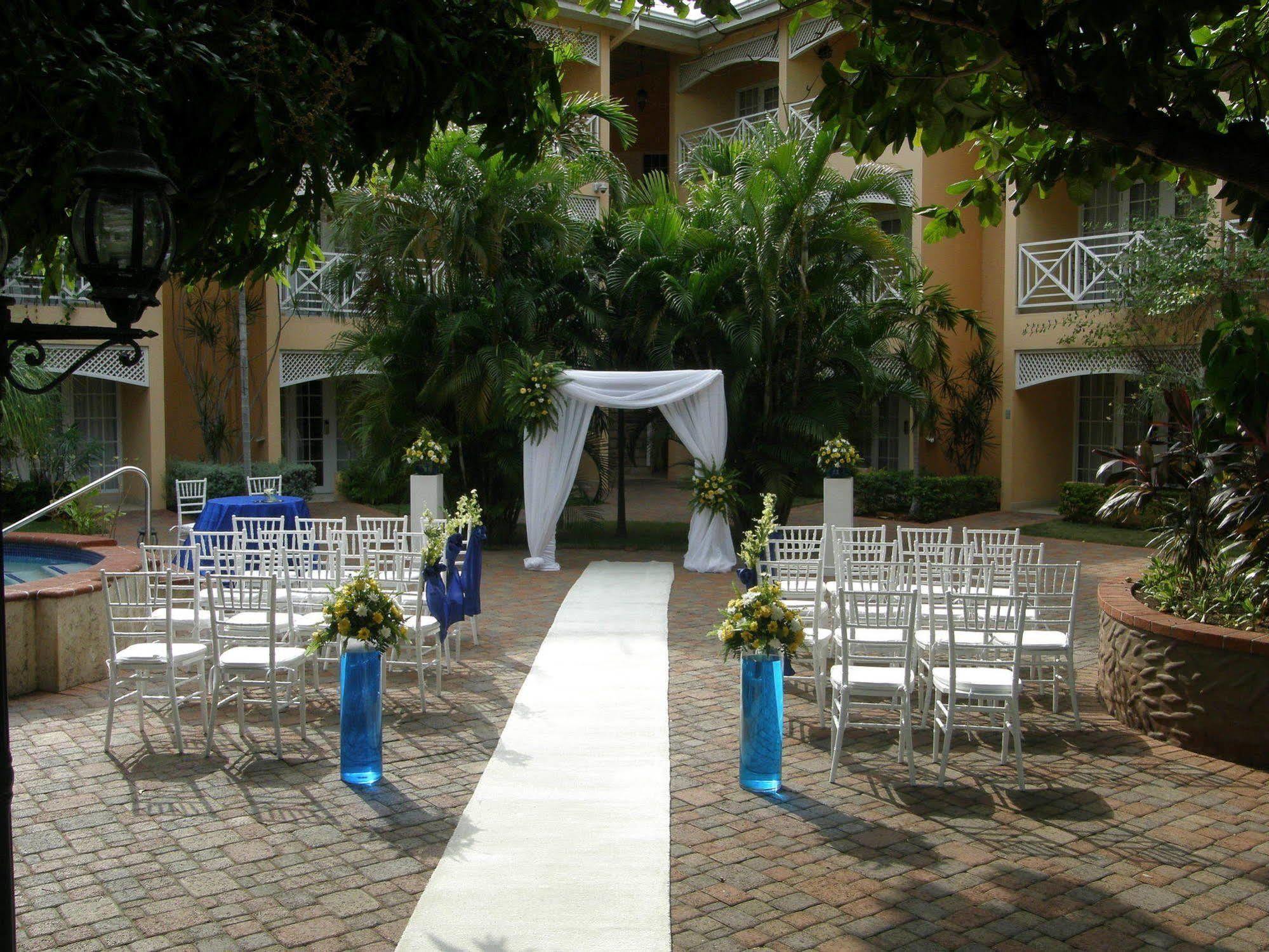Hotel Four Seasons Kingston Exterior foto